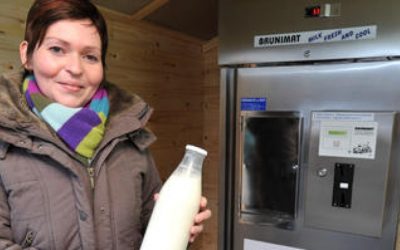 Milch kommte aus dem Zapfhahn